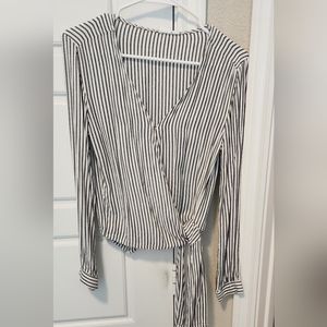 Gap wrap blouse size xs